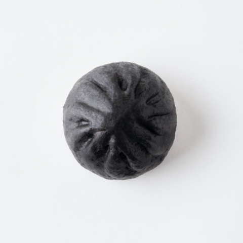 002 black PAO(冷凍) 花椒まん